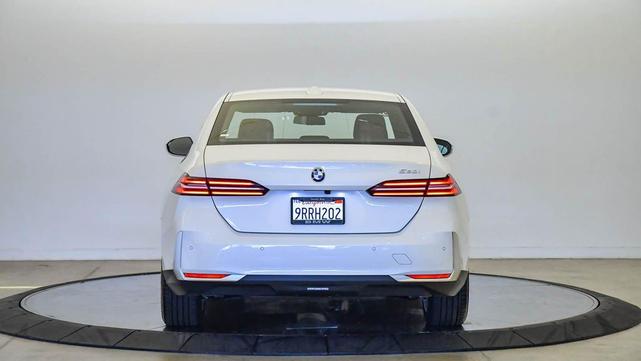 Photo of 2025 Mineral White Metallic BMW 530