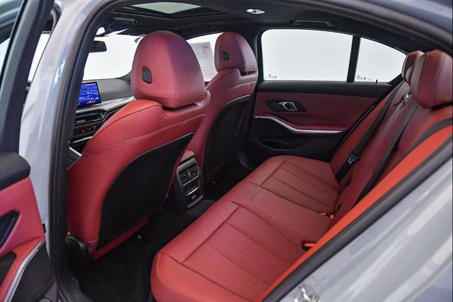 Photo of 2025 Brooklyn Grey Metallic BMW 330