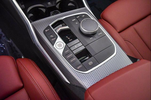 Photo of 2025 Brooklyn Grey Metallic BMW 330