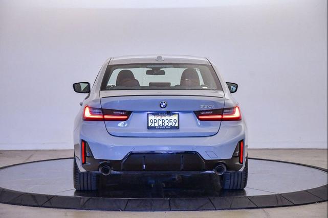 Photo of 2025 Brooklyn Grey Metallic BMW 330