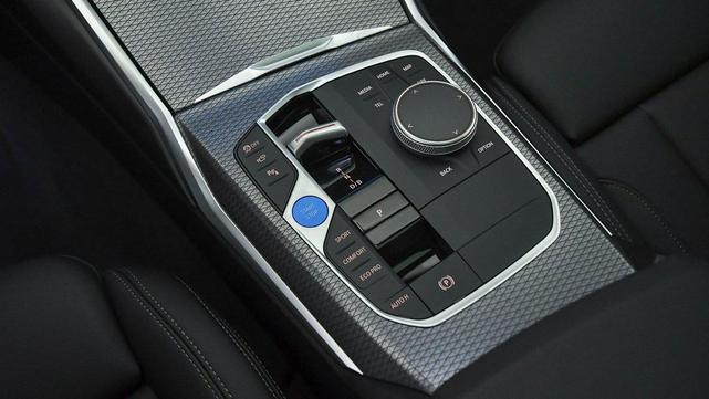 Photo of 2025 Alpine White BMW i4 Gran Coupe