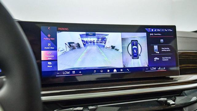 Photo of 2026 Carbon Black Metallic BMW X7