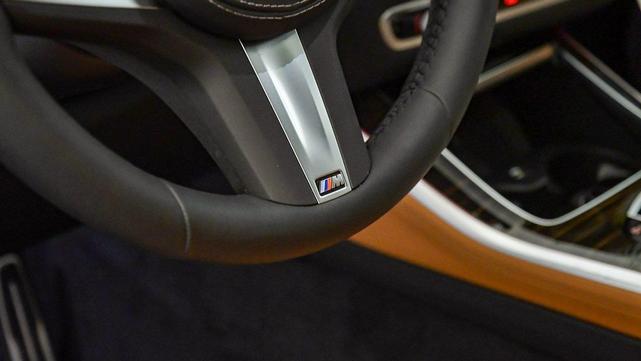 Photo of 2026 Carbon Black Metallic BMW X5