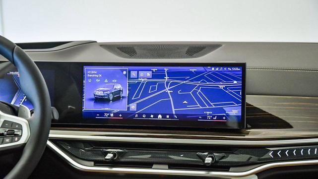 Photo of 2026 Carbon Black Metallic BMW X5