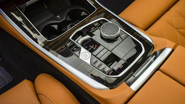 Photo of 2026 Carbon Black Metallic BMW X5
