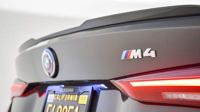Photo of 2022 Dravit Grey Metallic BMW M4