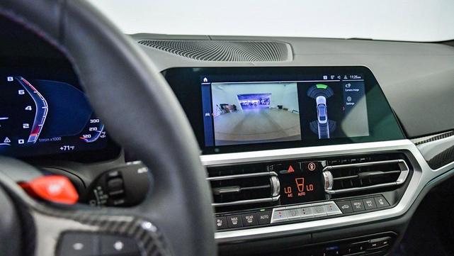 Photo of 2022 Dravit Grey Metallic BMW M4