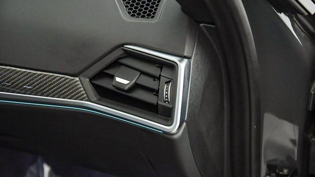 Photo of 2022 Dravit Grey Metallic BMW M4