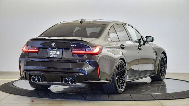 Photo of 2022 Black Sapphire Metallic BMW M3