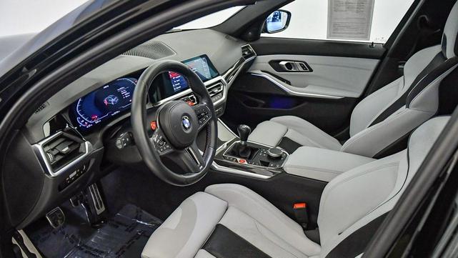 Photo of 2022 Black Sapphire Metallic BMW M3