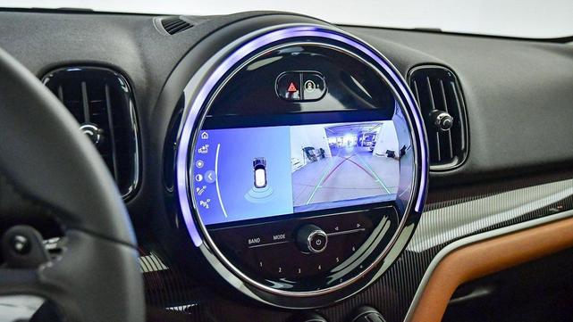 Photo of 2024 Sage Green Metallic MINI Countryman