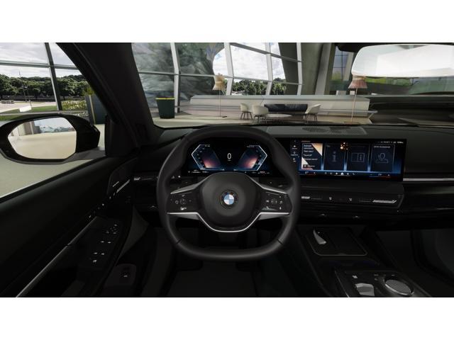 Photo of 2026 Black Sapphire Metallic BMW 530