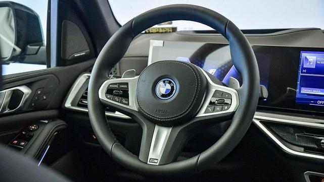 Photo of 2026 Black Sapphire Metallic BMW X5 PHEV