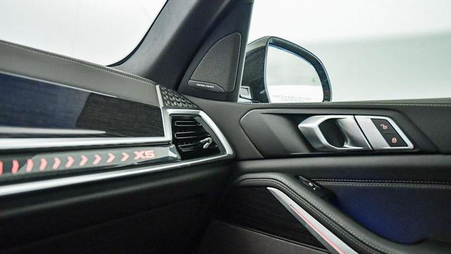 Photo of 2026 Black Sapphire Metallic BMW X5 PHEV