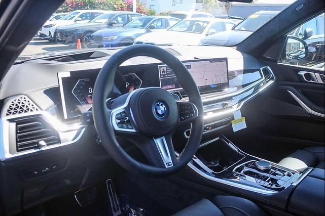 Photo of 2026 Black Sapphire Metallic BMW X5 PHEV