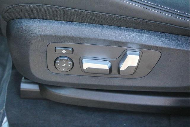 Photo of 2026 Black Sapphire Metallic BMW X5 PHEV