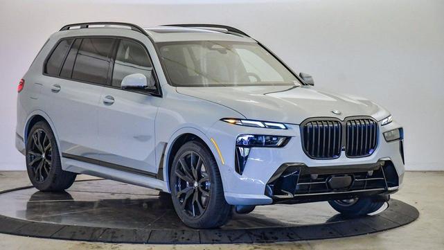 Photo of 2026 Brooklyn Grey Metallic BMW X7