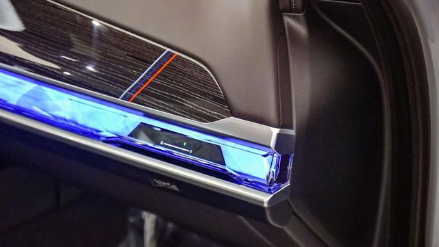 Photo of 2023 Brooklyn Grey Metallic BMW 740