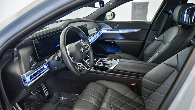 Photo of 2023 Brooklyn Grey Metallic BMW 740