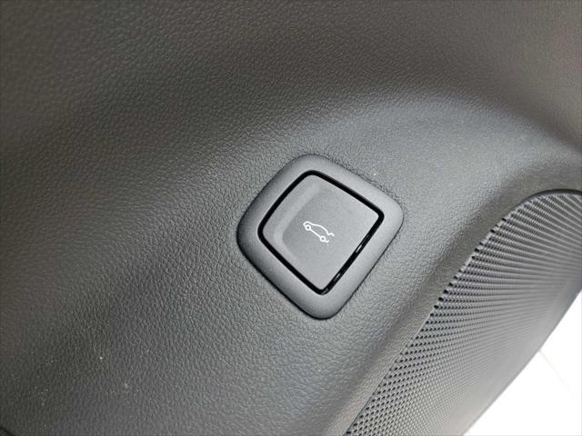 Photo of 2024 WHITE Cadillac CT5