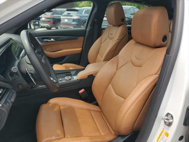 Photo of 2024 WHITE Cadillac CT5