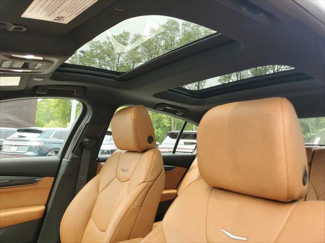 Photo of 2024 WHITE Cadillac CT5