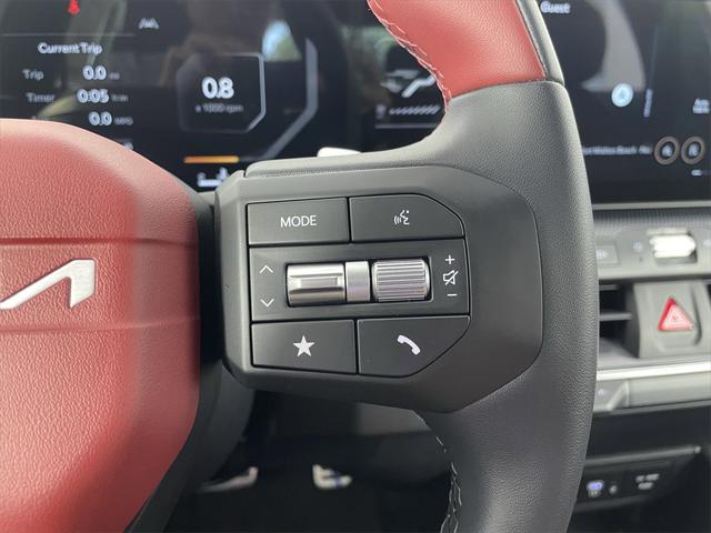 Photo of 2025 Snow White Pearl Kia K4