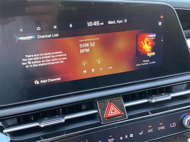 Photo of 2025 Bluee Kia Niro