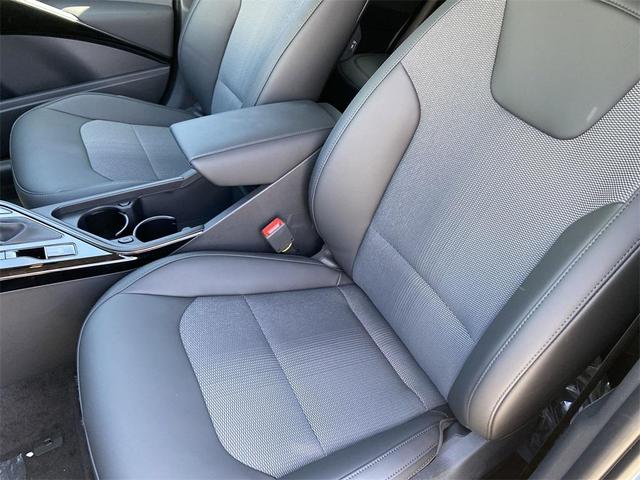 Photo of 2025 Bluee Kia Niro