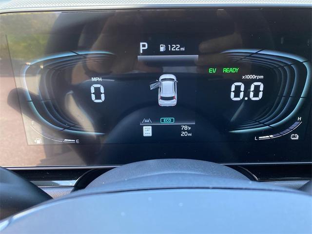 Photo of 2025 Bluee Kia Niro