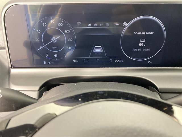 Photo of 2025 Snow White Pearl Kia Seltos