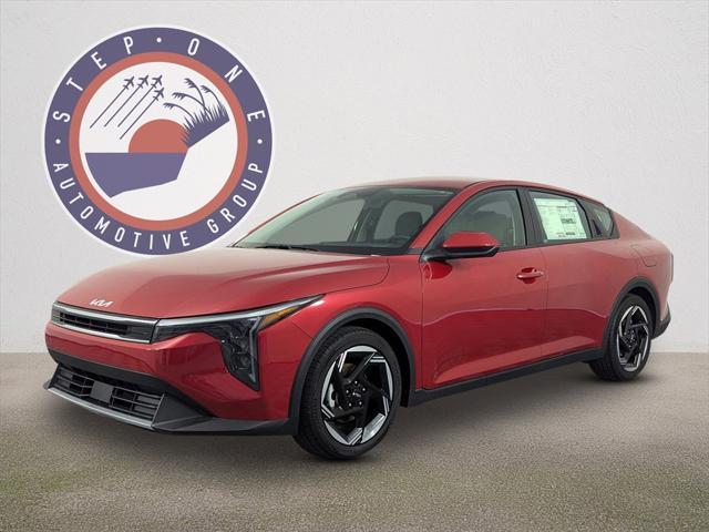 Photo of 2025 Currant Red Kia K4