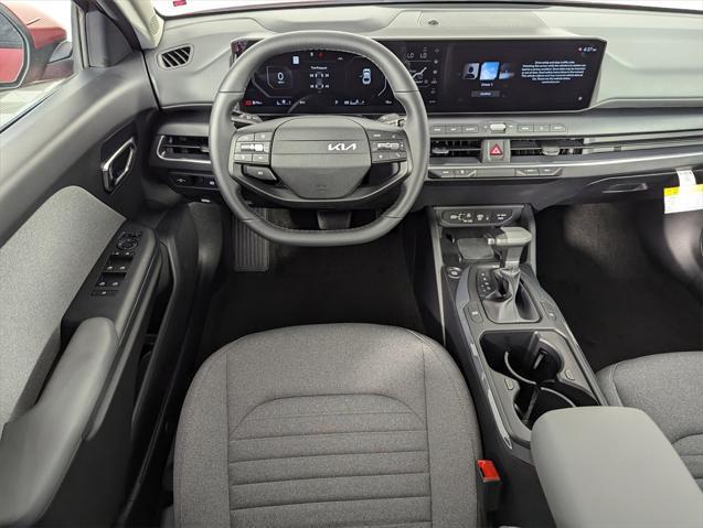Photo of 2025 Currant Red Kia K4