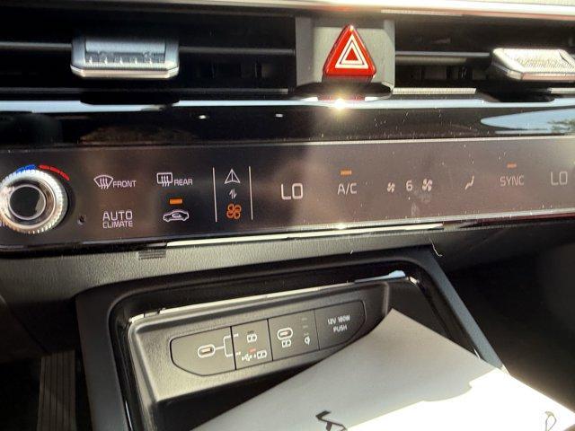 Photo of 2025 Wolf Gray Kia K5