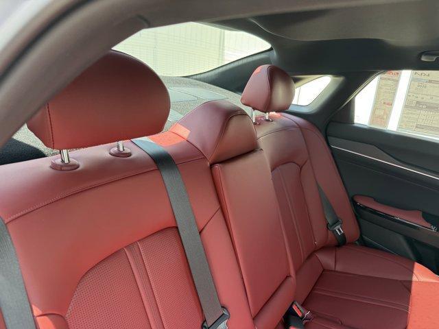 Photo of 2025 Wolf Gray Kia K5