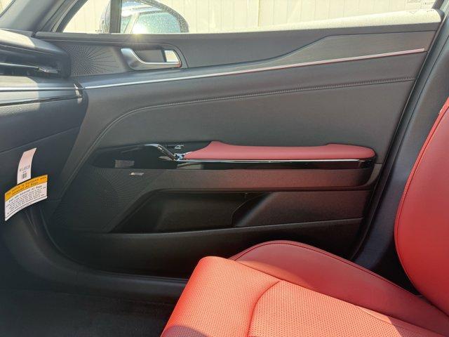 Photo of 2025 Wolf Gray Kia K5
