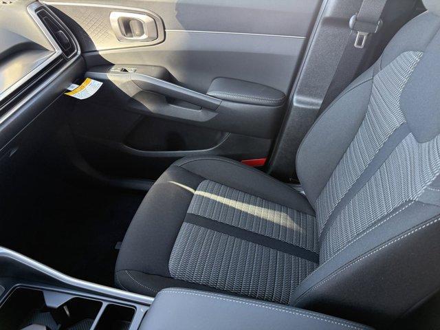 Photo of 2025 Metal Kia Sorento