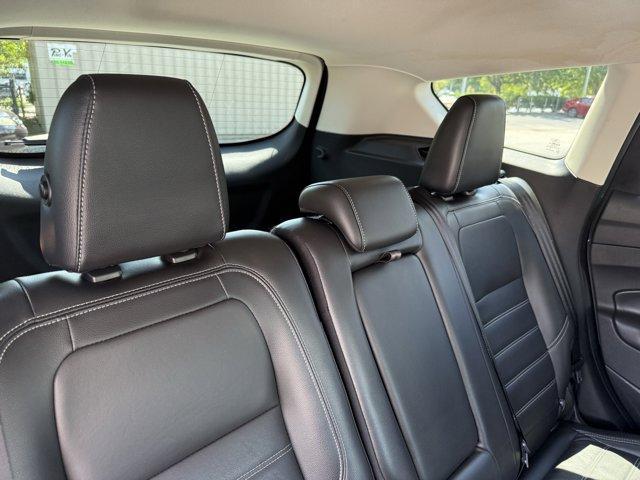 Photo of 2018 SELECT Ford Escape