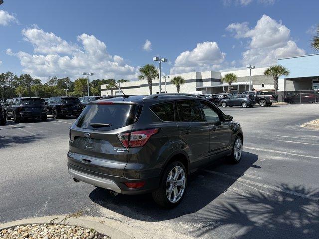 Photo of 2018 SELECT Ford Escape