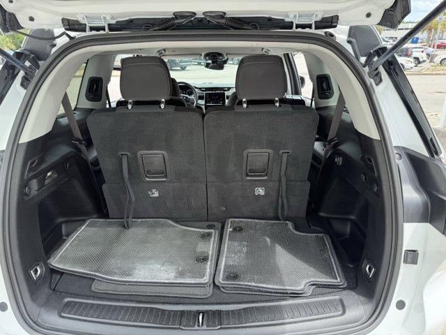 Photo of 2023 Bright White Clearcoat Jeep Grand Cherokee L