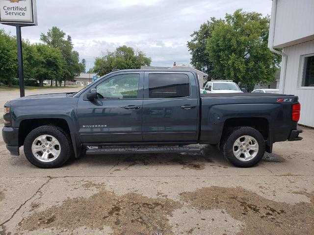 Photo of 2018 Graphite Metallic Chevrolet Silverado 1500