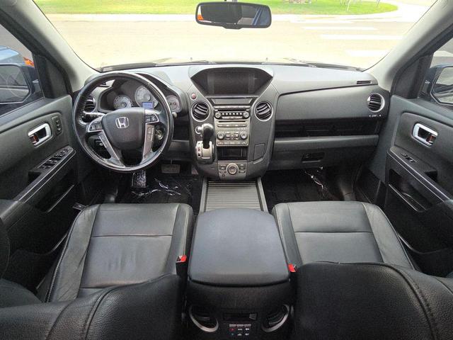 Photo of 2013 Polished Metal Metallic Honda Pilot
