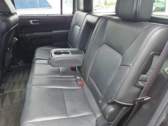 Photo of 2013 Polished Metal Metallic Honda Pilot