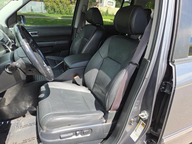 Photo of 2013 Polished Metal Metallic Honda Pilot
