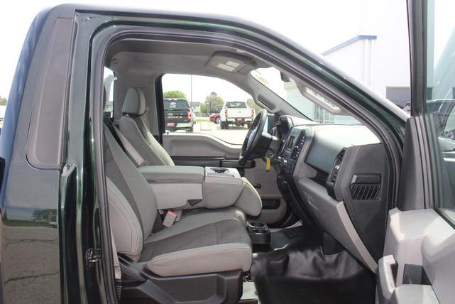 Photo of 2015 Green Gem Metallic Ford F-150