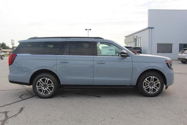 Photo of 2025 Glacier Gray Metallic Ford Expedition Max