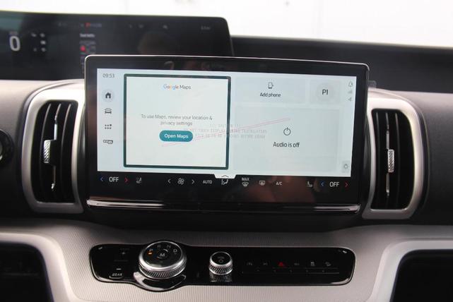 Photo of 2025 Glacier Gray Metallic Ford Expedition Max