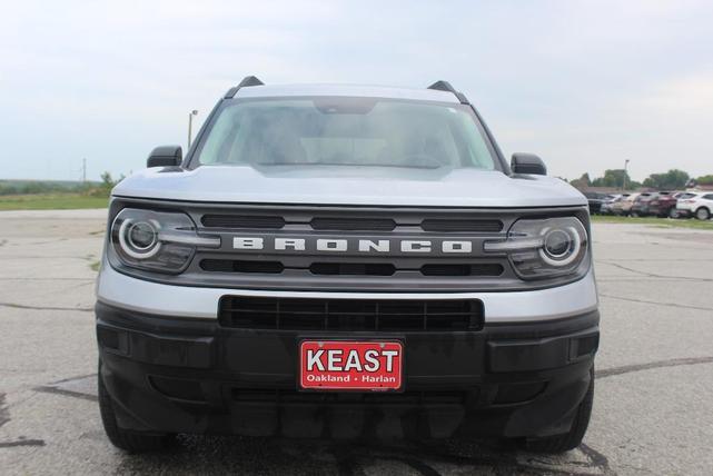 Photo of 2023 Iconic Silver Metallic Ford Bronco Sport