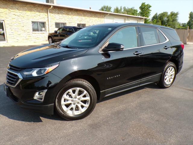 Photo of 2019 Mosaic Black Metallic Chevrolet Equinox