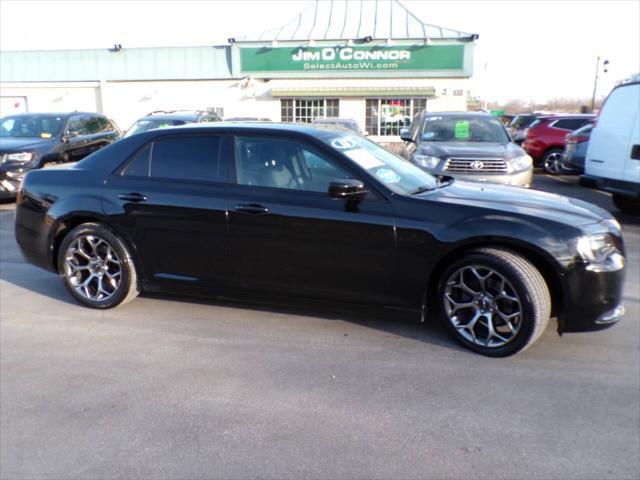 2018 Chrysler 300